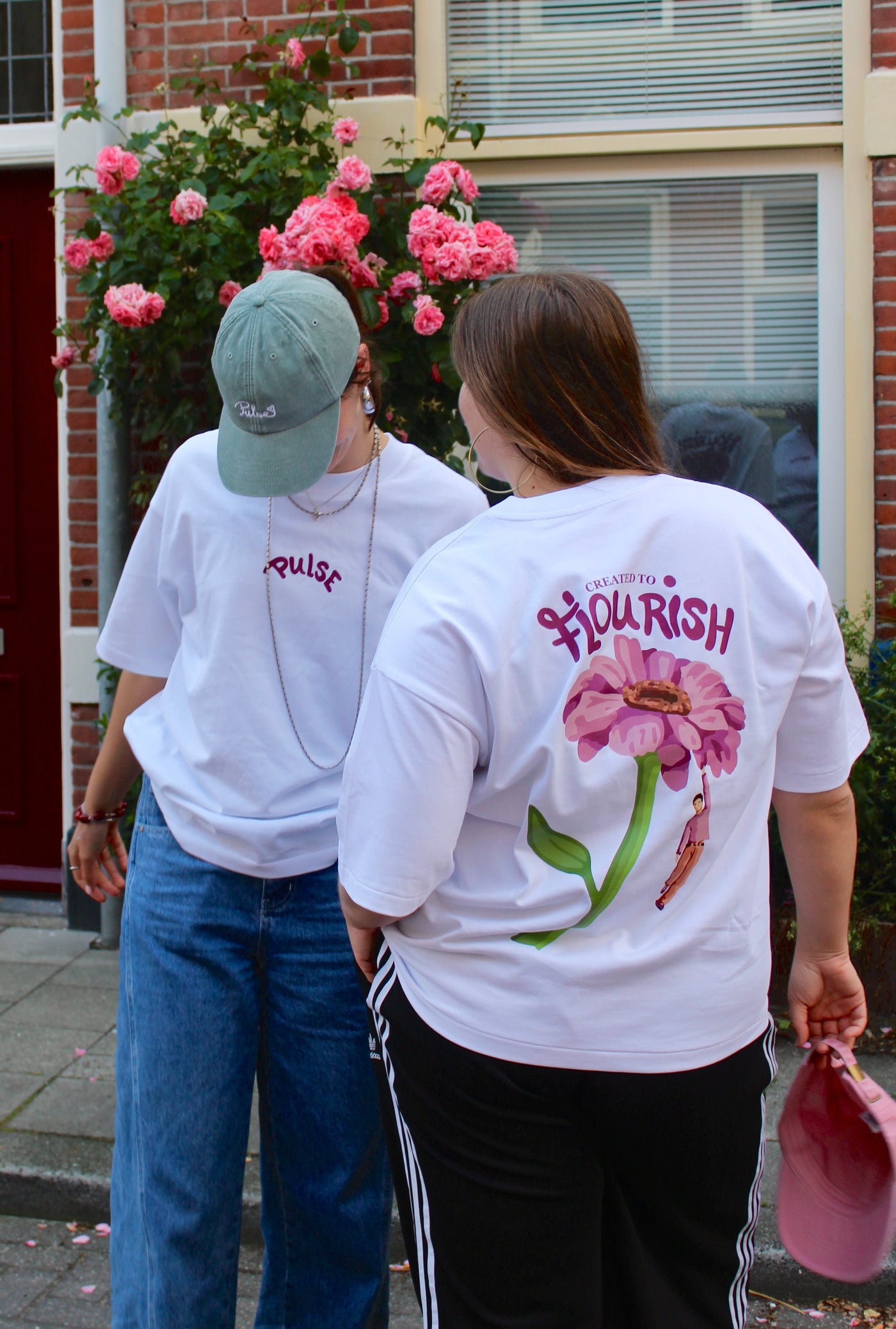 FLOURISH - T-SHIRT